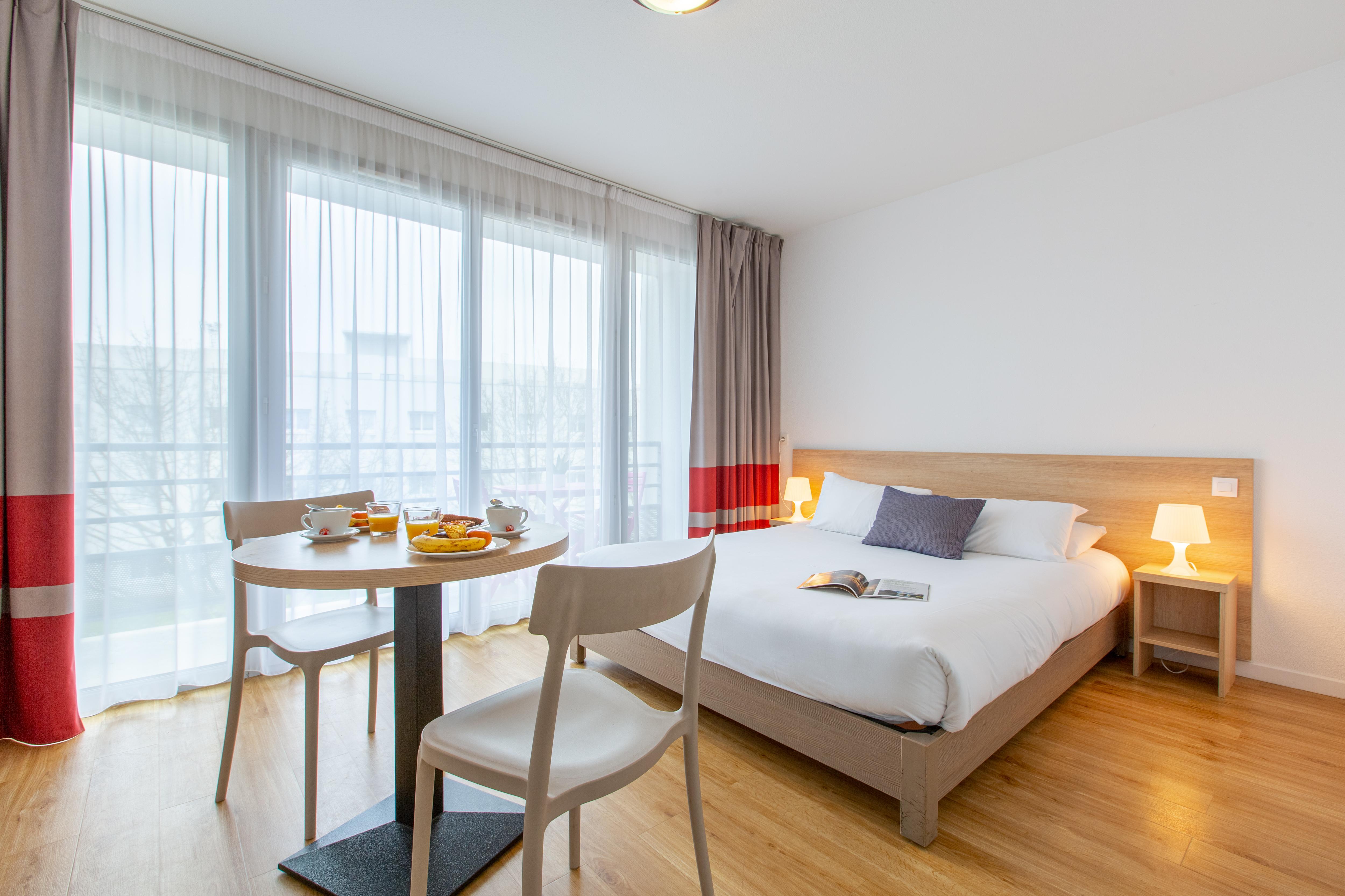 Comfort Aparthotel Le Mans Exterior photo