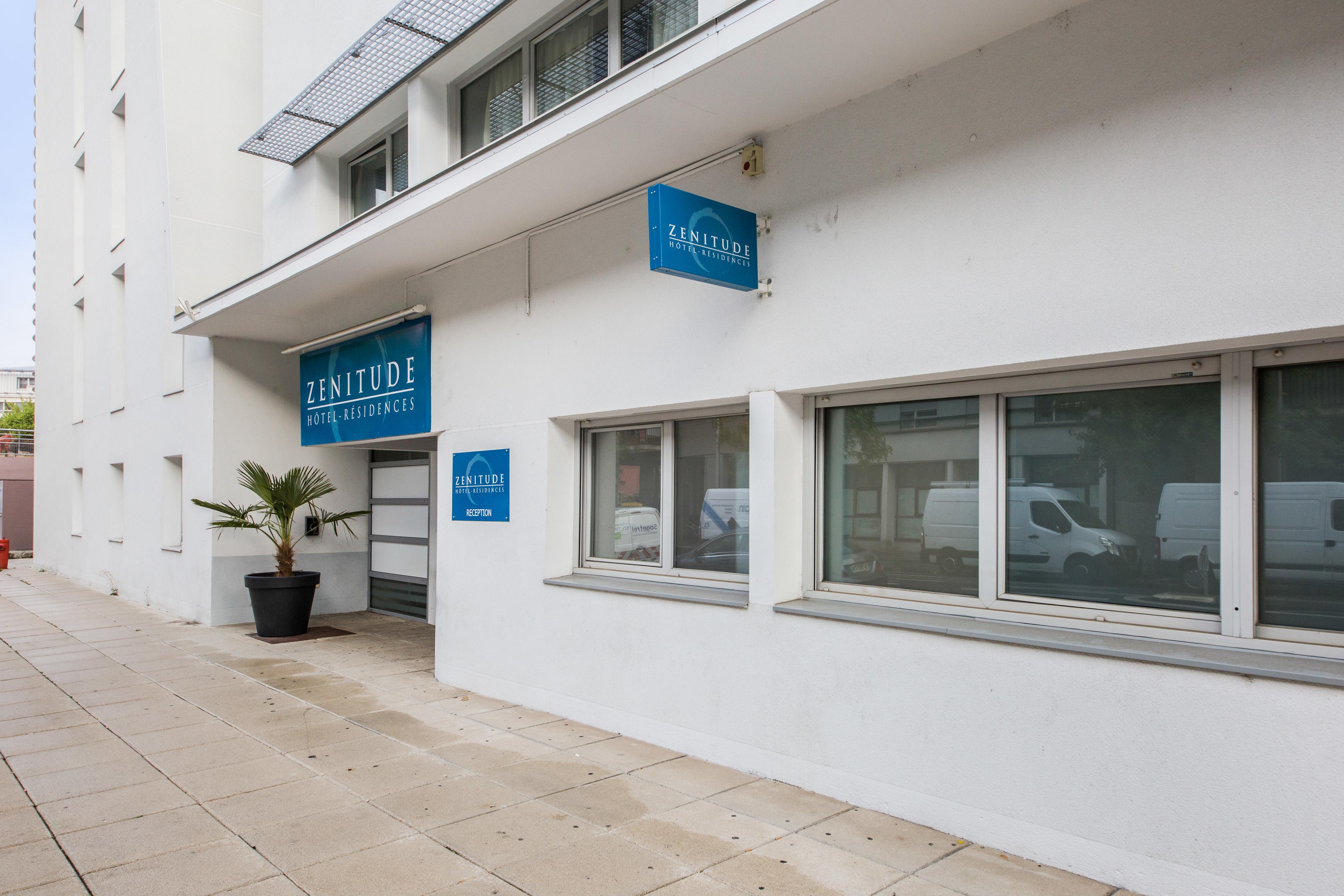 Comfort Aparthotel Le Mans Exterior photo
